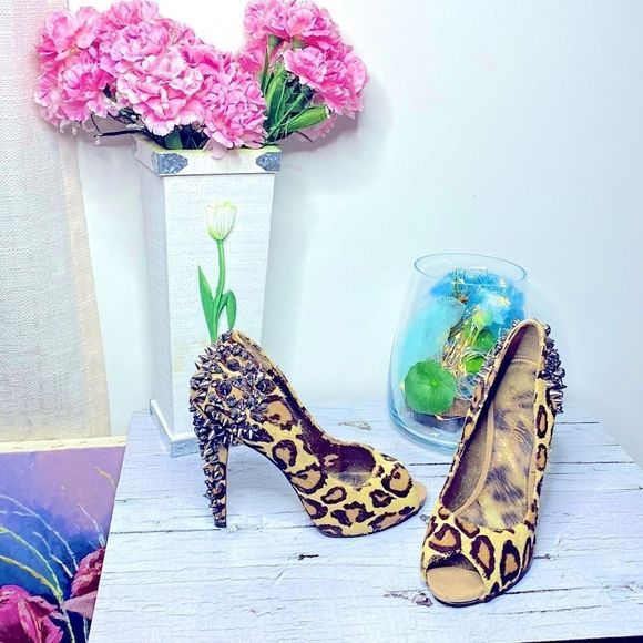 Sam Edelman Shoes - 𝅺🌷Sam Edelman🌷 Genuine Fur & Leather Leopard Print Shoes With Spikes 